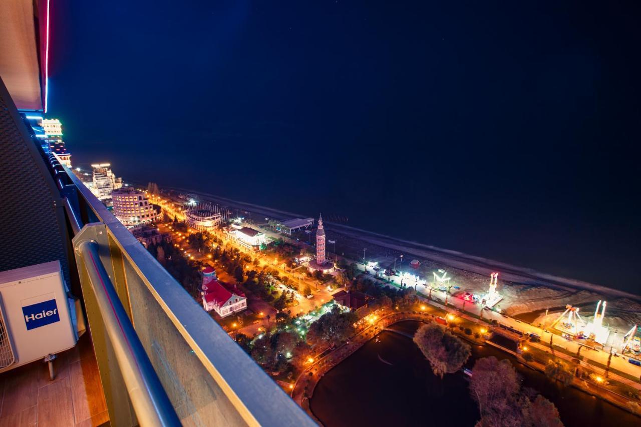 Panorama Orbi City Center Suite Sea View Batum Dış mekan fotoğraf