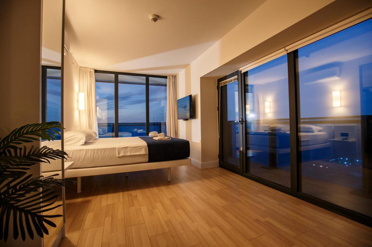 Panorama Orbi City Center Suite Sea View Batum Dış mekan fotoğraf